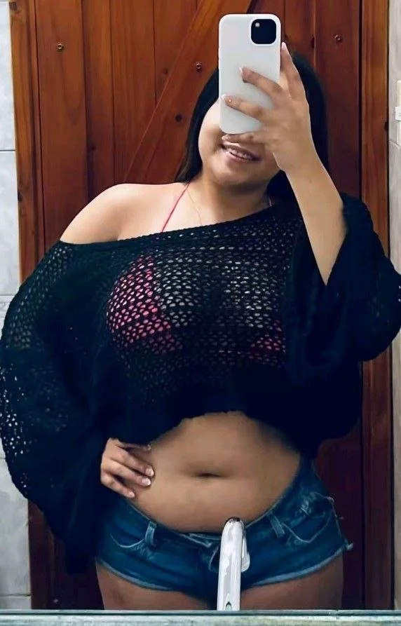 Micol pende gordibuena bien buenota y tetona image 29