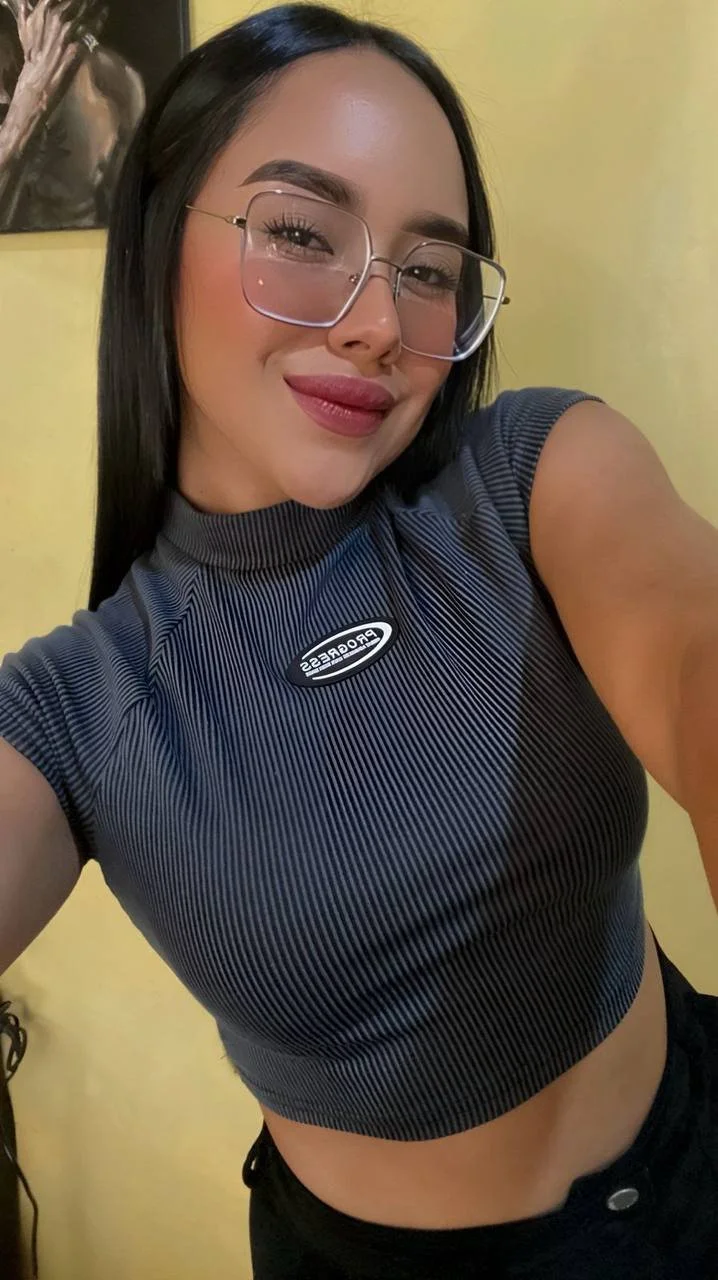 Ops... novinha sexy foi vazada no motel fazendo sexo anal image 5