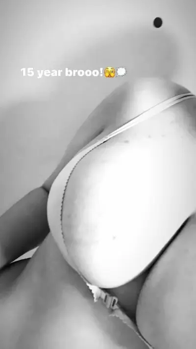 อยากเย็ดร่องนม cover image
