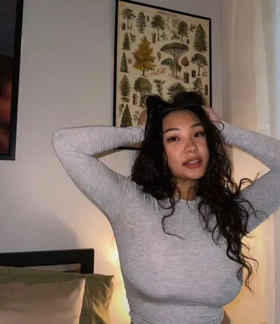 Ashley Marie Lau loves the exposer cover image