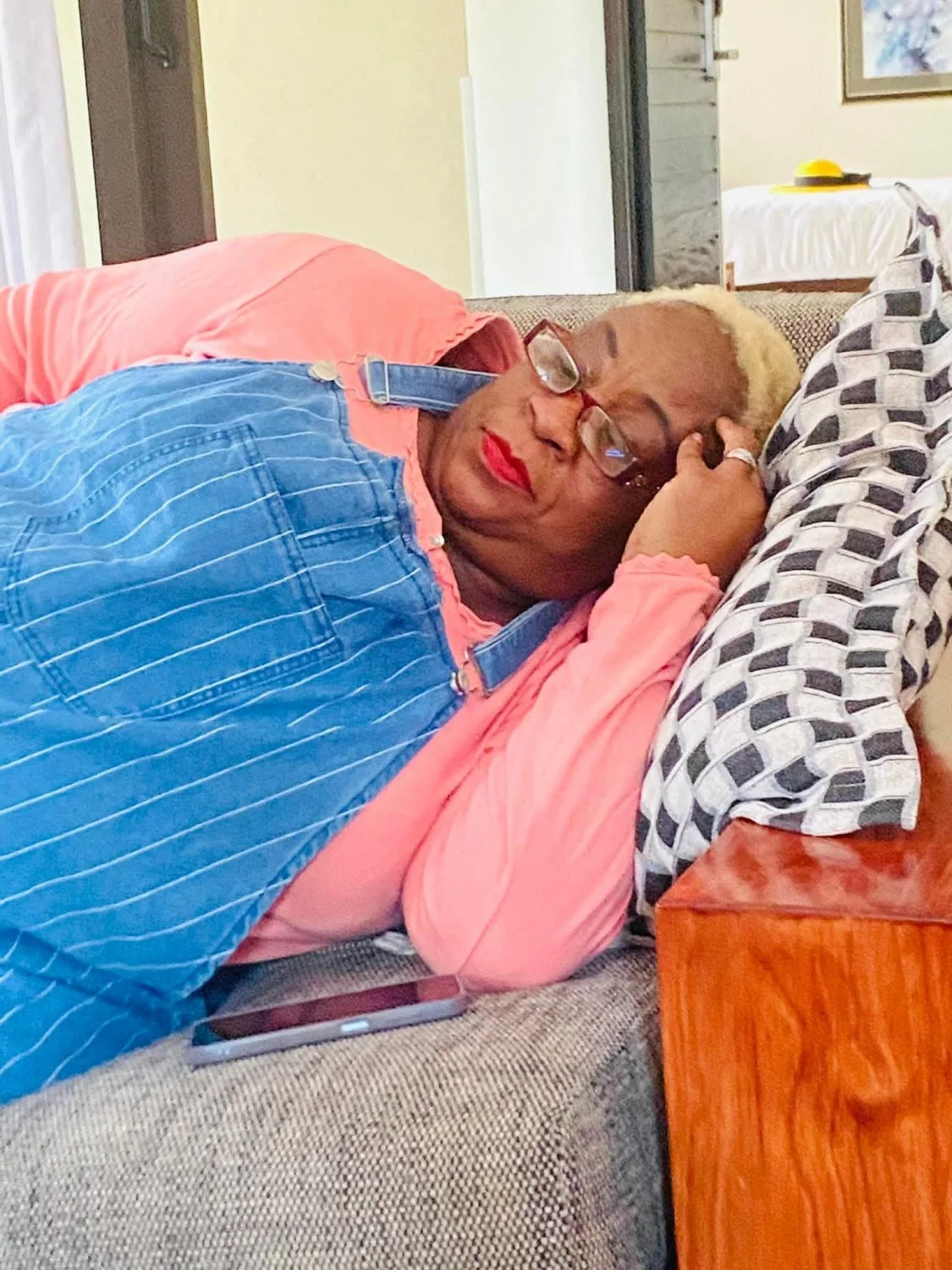 Damn this granny sexy as fuck 🤤🍑🍆💦 image 7