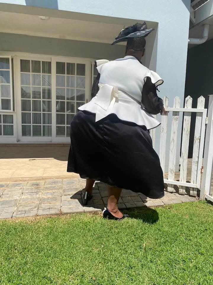 Damn this granny sexy as fuck 🤤🍑🍆💦 image 9