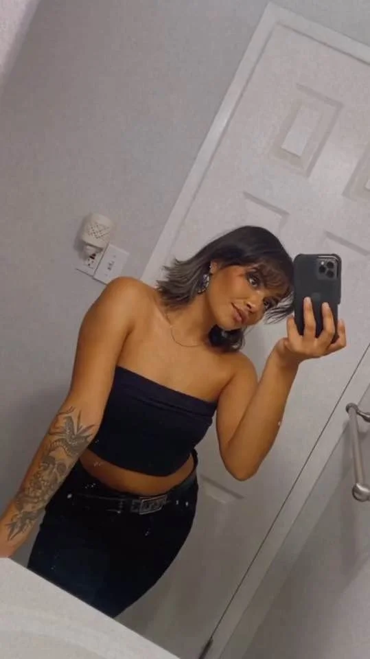 Cuck lost his sister dahlia kik him ahdummyy and give him tasks he has to do them image 3