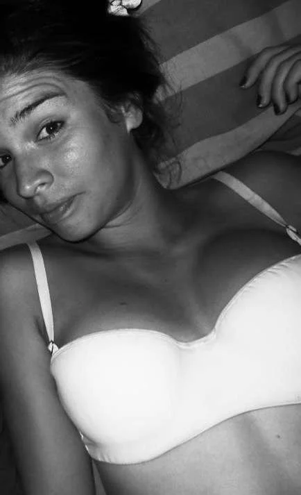 Sonia Álvarez argentina muy buena, atentos a su Onlyfans image 3