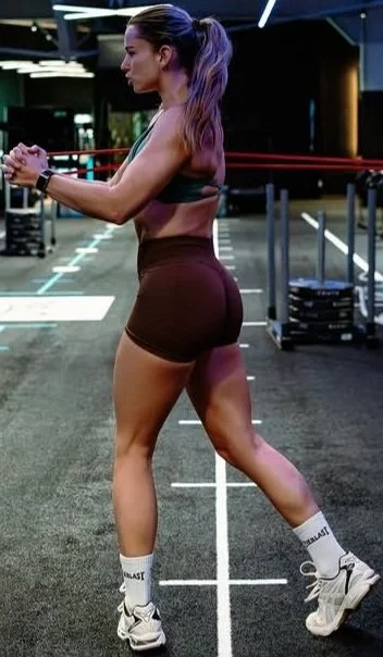 Big Booty Boxing Beauties 🎂😍💓 image 13