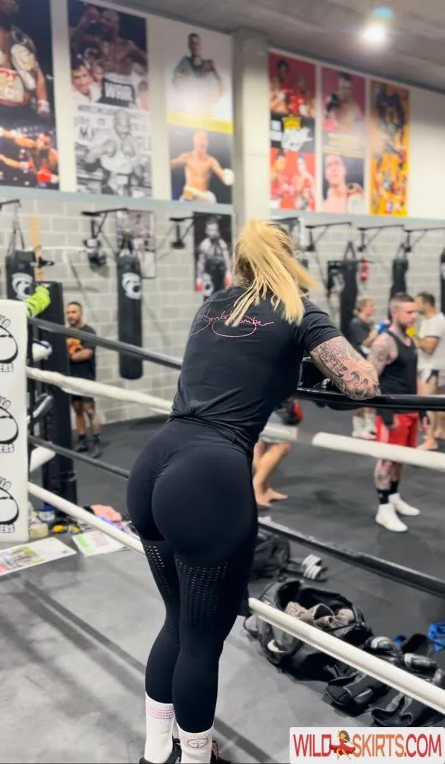 Big Booty Boxing Beauties 🎂😍💓 image 34