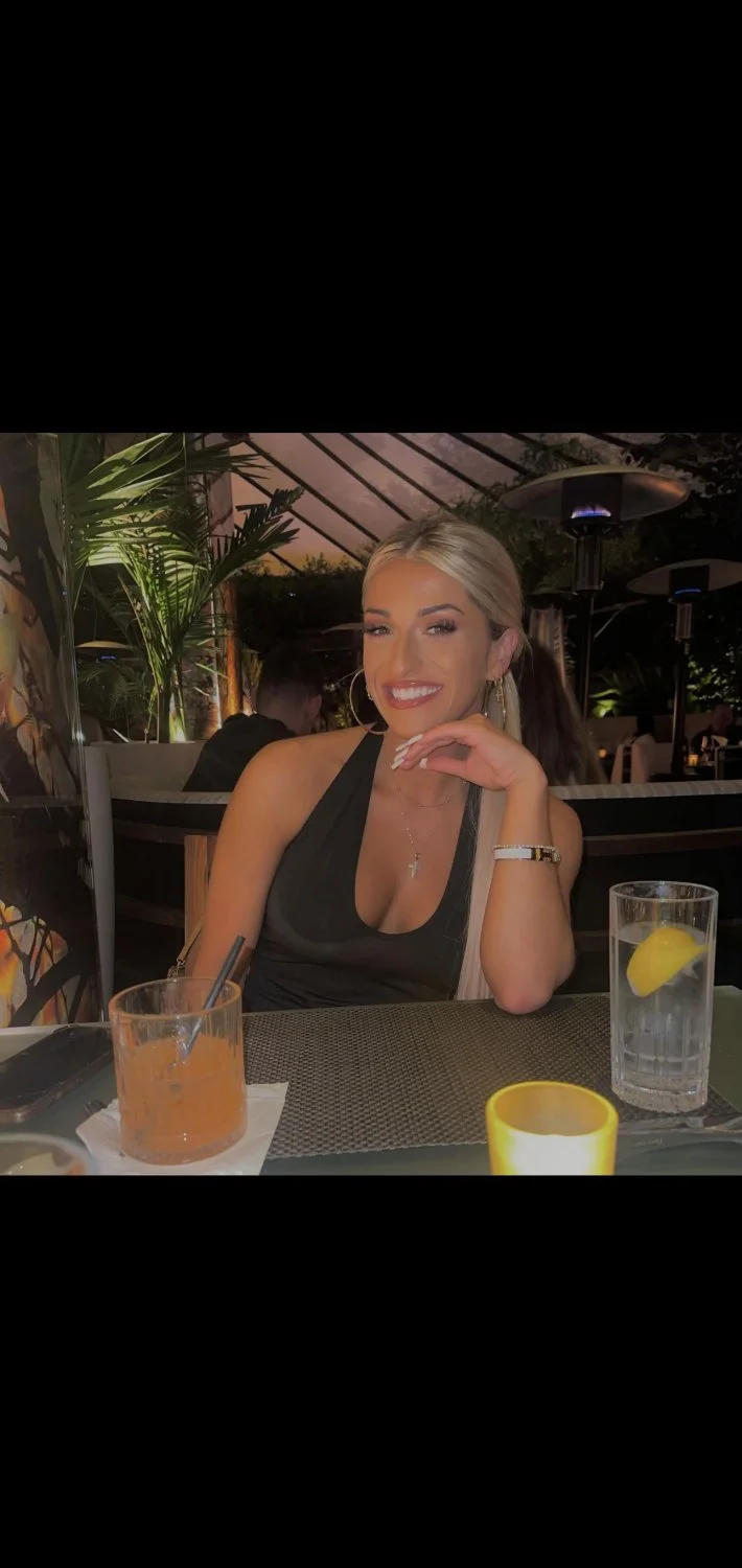 Long nose fat lip Savanna sniffs and kisses nigger ass image 22