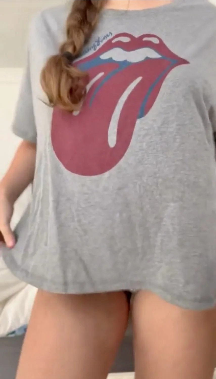 Amateur South Carolina college girl strips to show her massively huge natural tits image 3