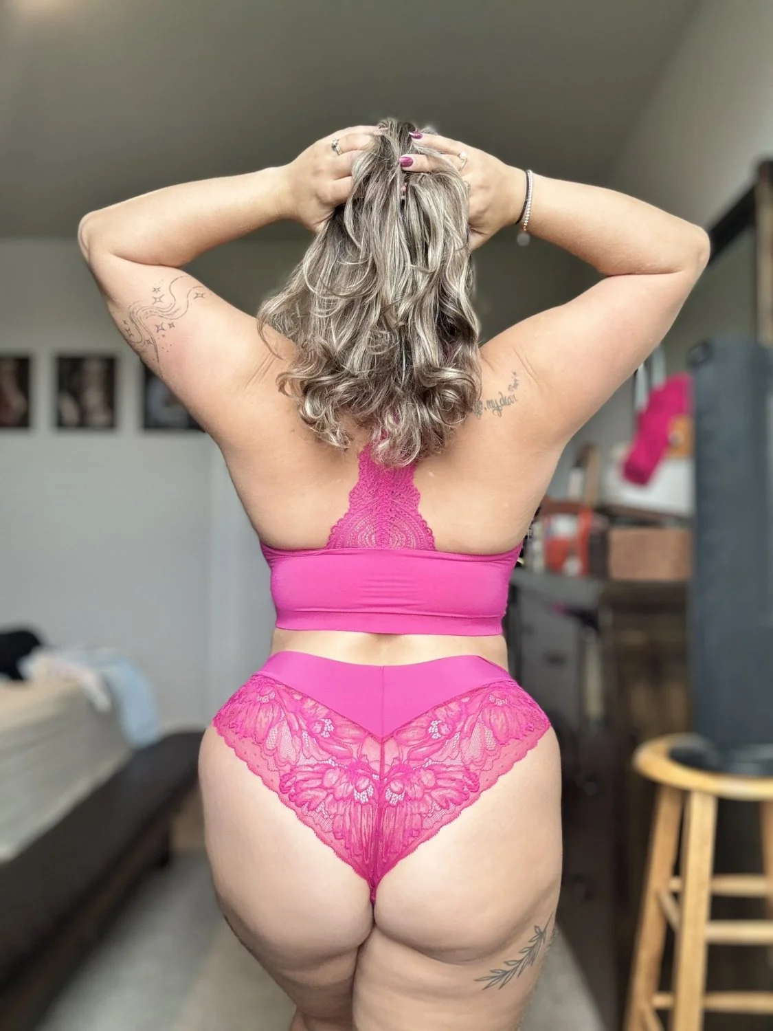 @callmemiagianna image 16