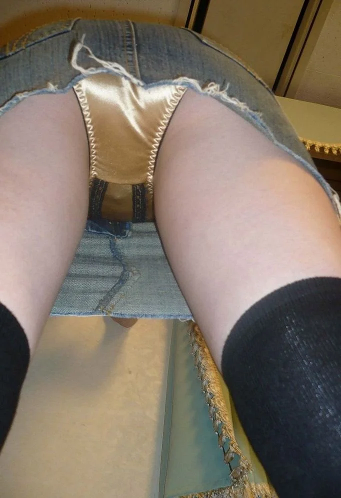 Japanese amateur girl 19 image 4
