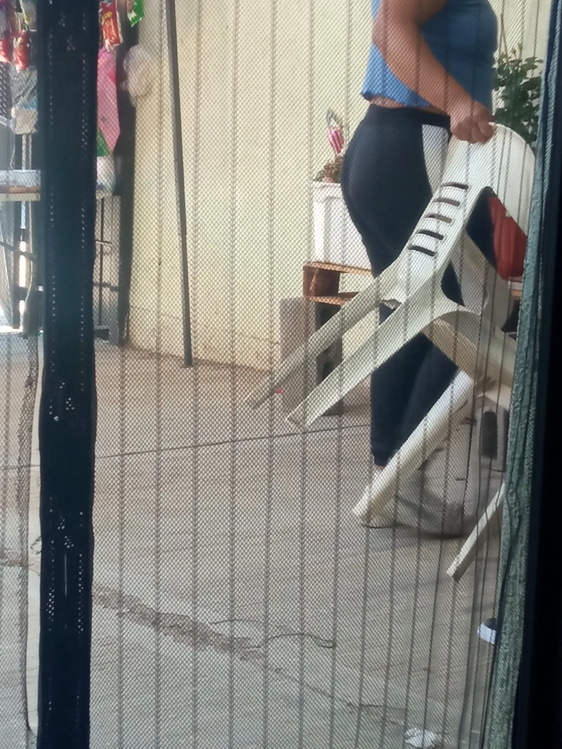 Mi hermana image 13