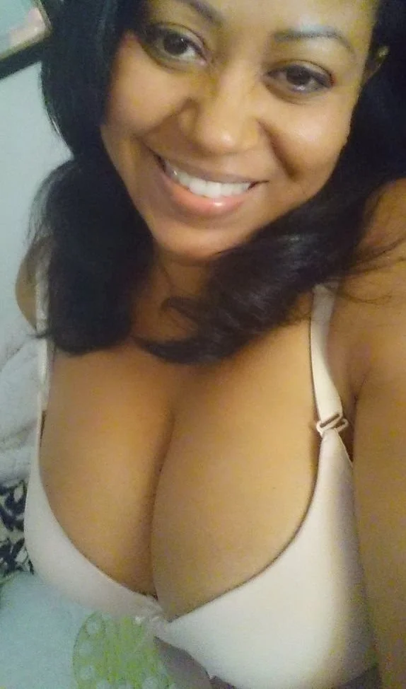 Ircania slut wife image 3