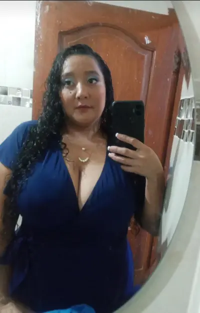 MI TETONA JENNIFER cover image