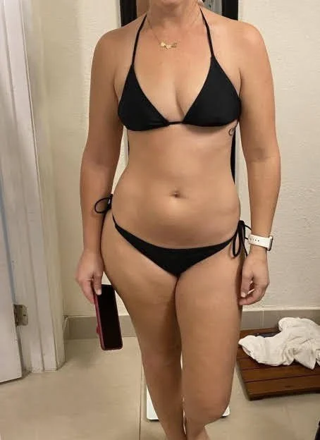 Redheaded MILF image 6