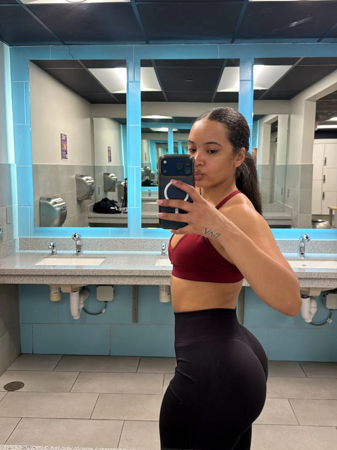 Gym Time🔥🍑💪🏼 image 1