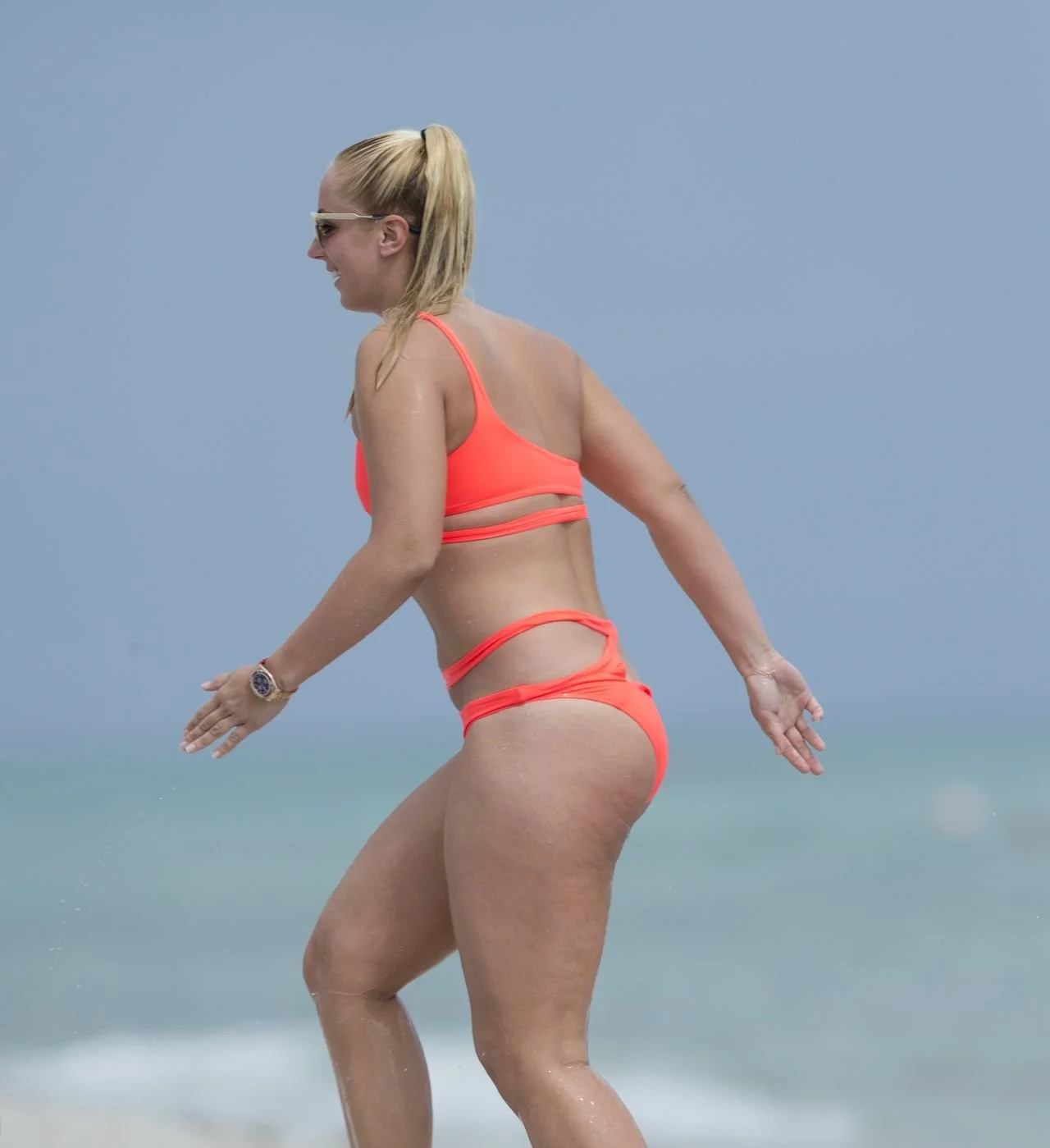 sabine-lisicki-wta-pre-wimbledon-2014-party-in-london_3 image 28