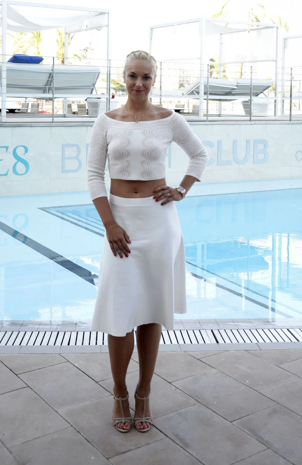 sabine-lisicki-wta-pre-wimbledon-2014-party-in-london_3 image 33