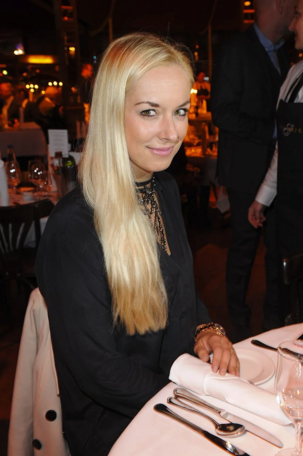 sabine-lisicki-wta-pre-wimbledon-2014-party-in-london_3 image 40