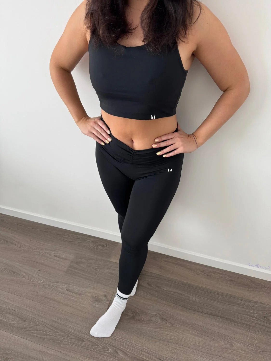 Cold Berry leaked wife image 14