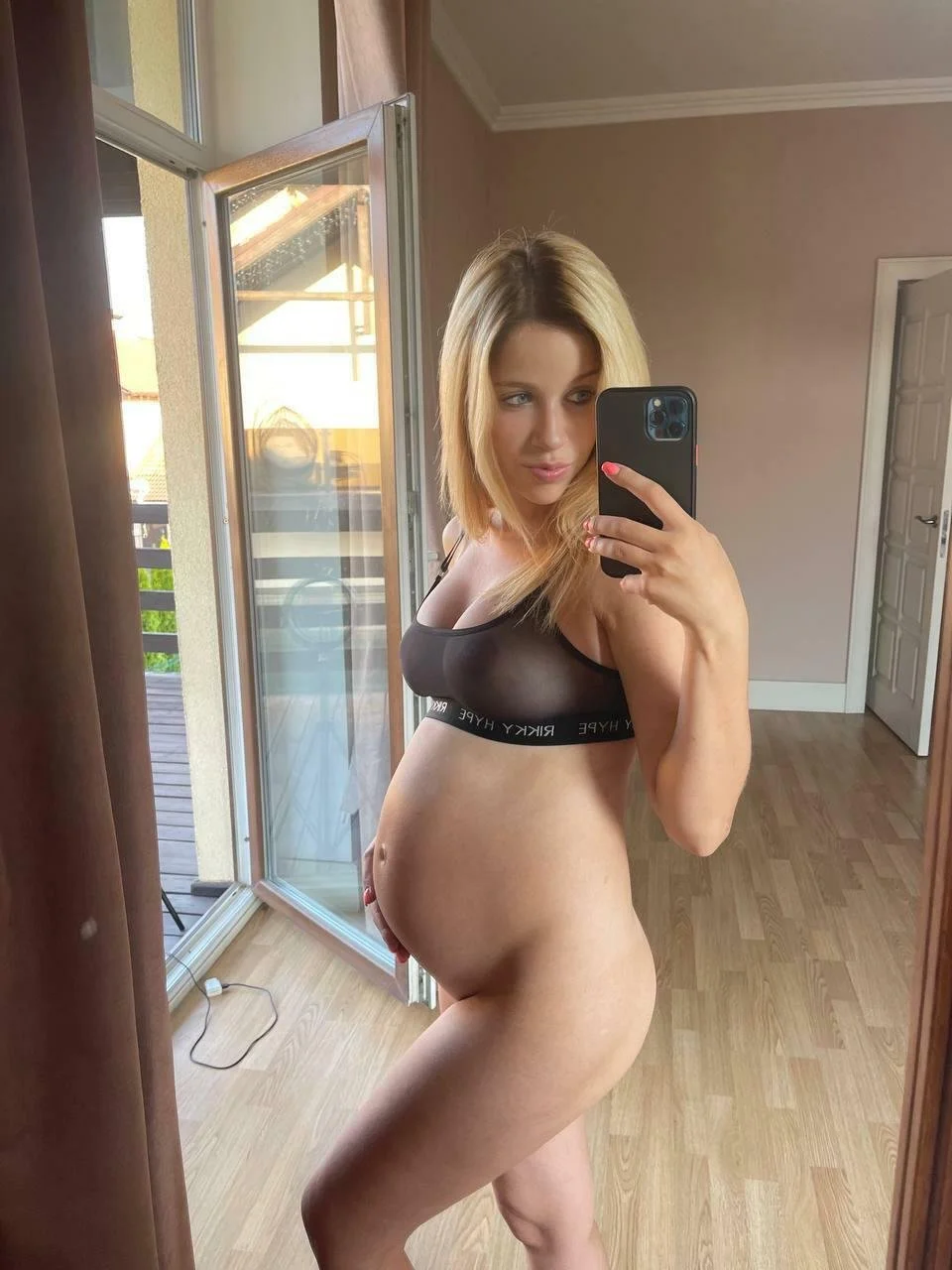 Young Ukrainian MILF image 35