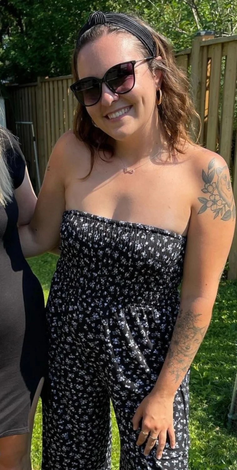 Anyone else wanna pull my buddys gf top down n start sucking those perky tits main image
