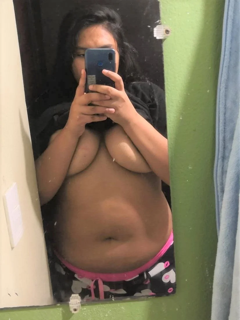 Mi prima tetona es mi puta image 12