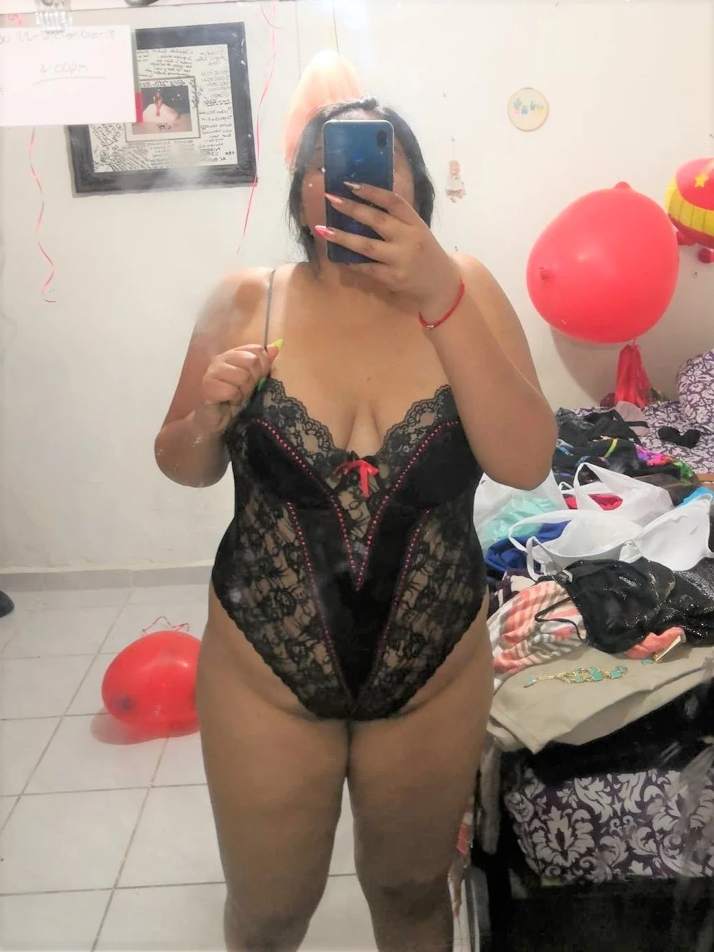 Mi prima tetona es mi puta image 3