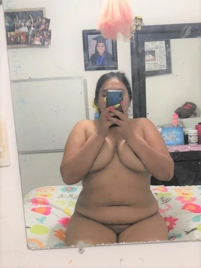 Mi prima tetona es mi puta image 6
