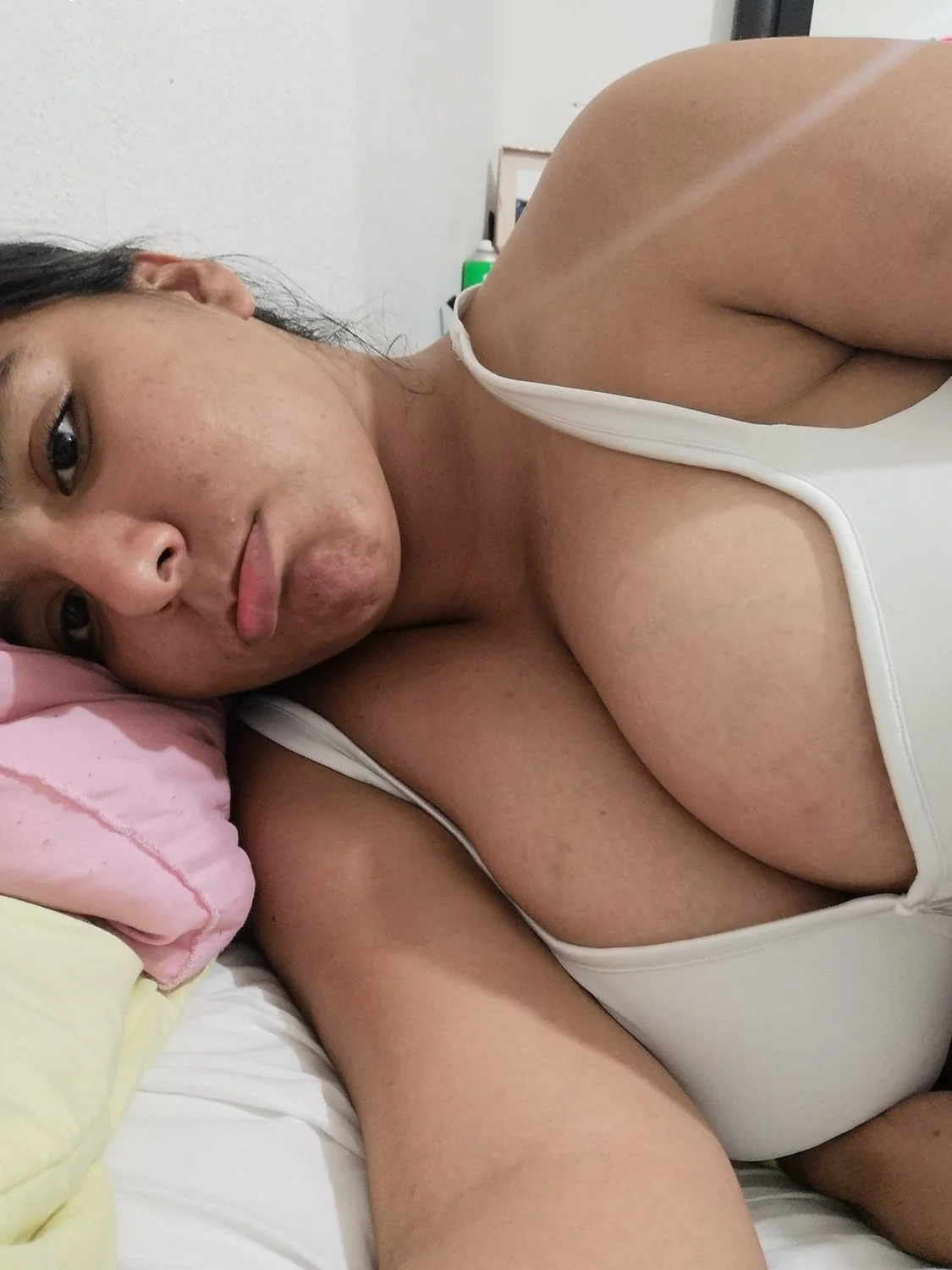 Mi prima tetona es mi puta image 9