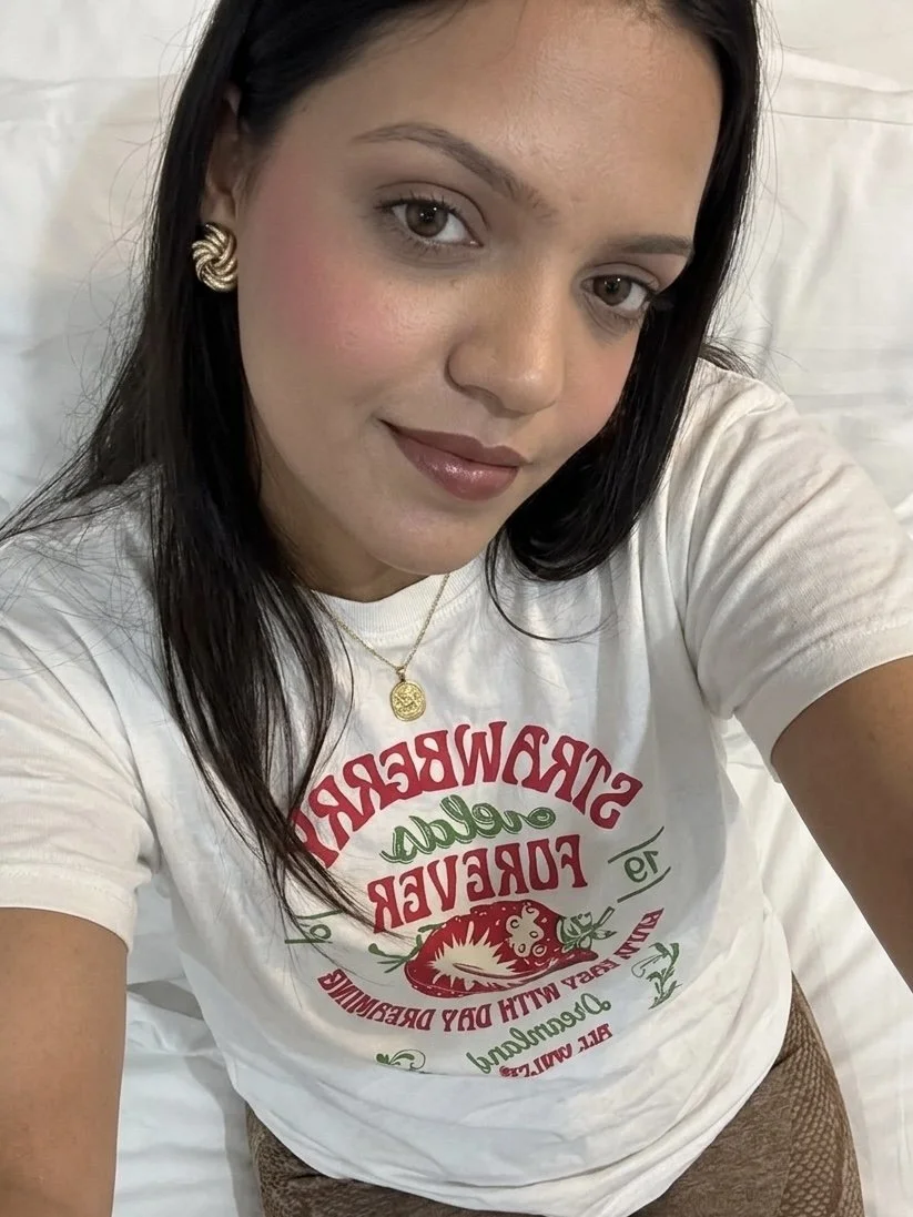 Hot indian insta infleuncer viral pics showing with her face image 6