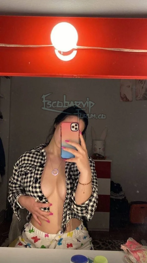 Turkish Big Tits Teen image 15