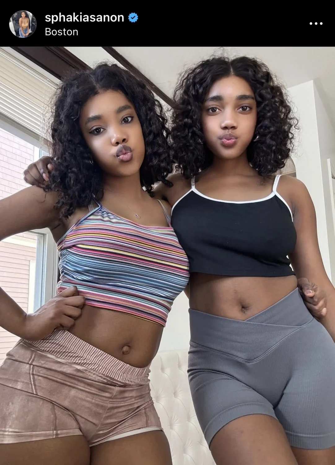 African sisters 😋💋💦 image 3