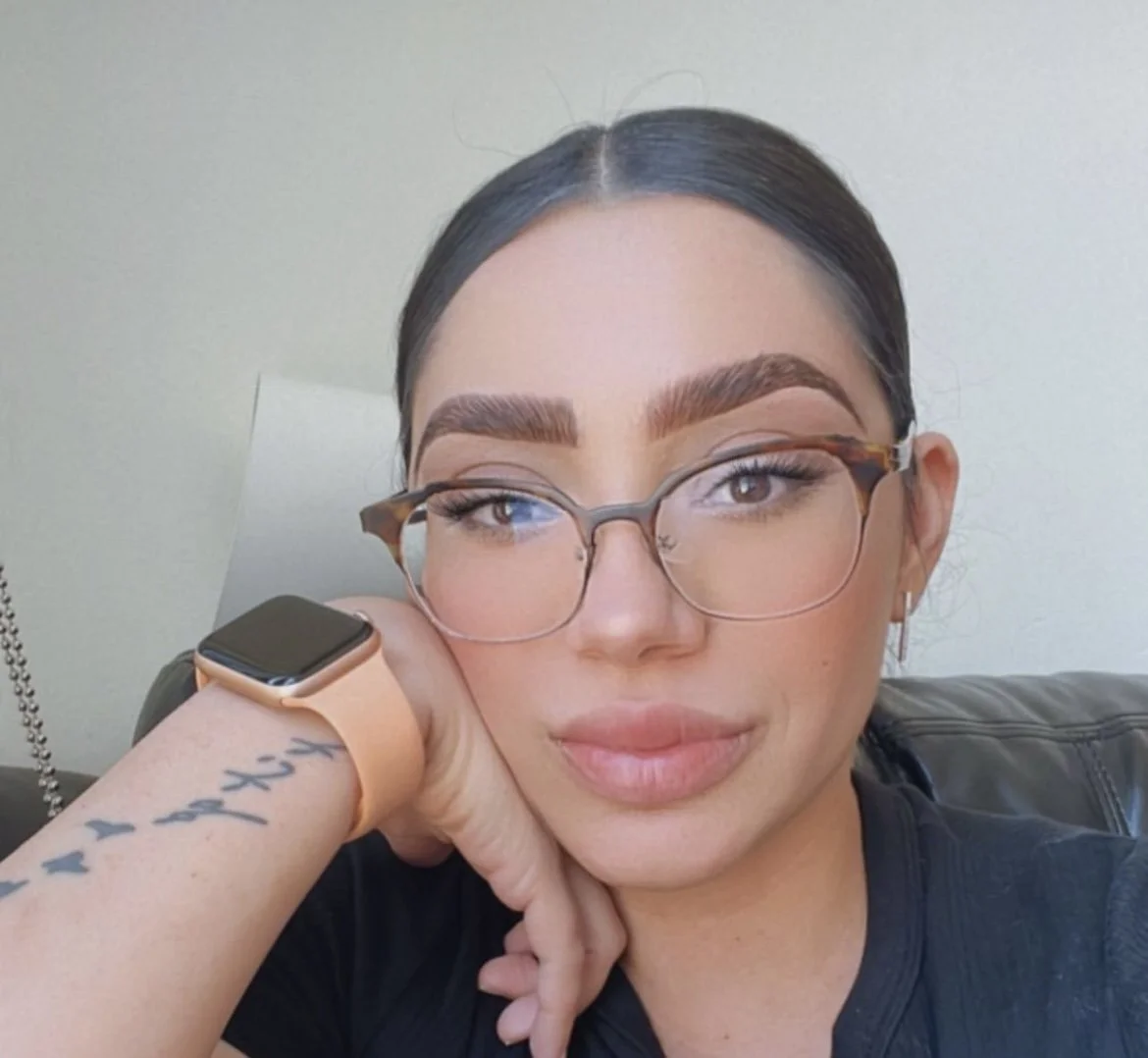 Latina milf dsl lips I would bust all over her beautiful slutty face image 2