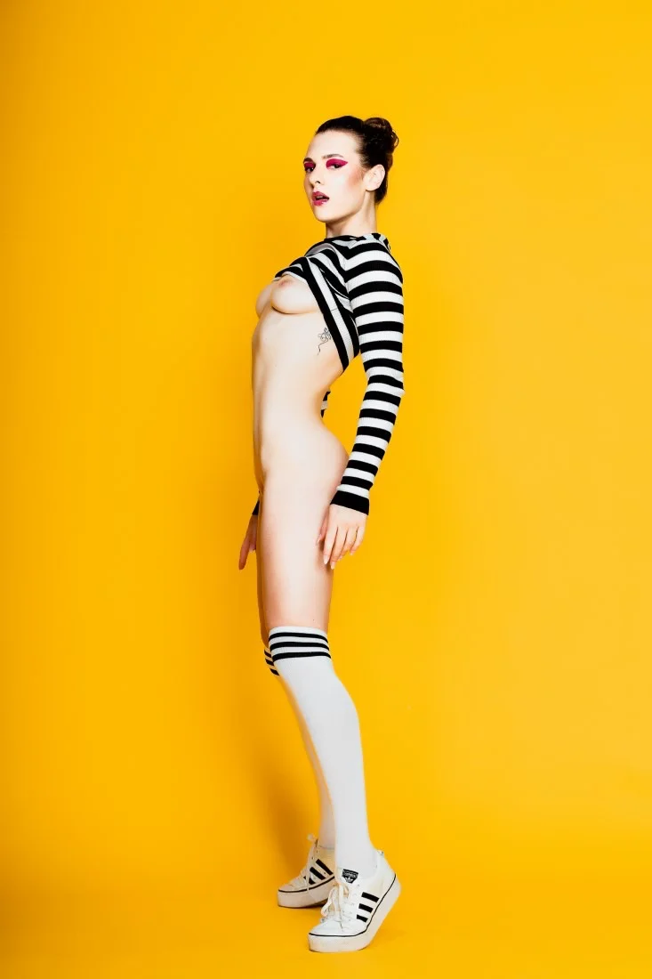 Lucrezia boudoir image 46