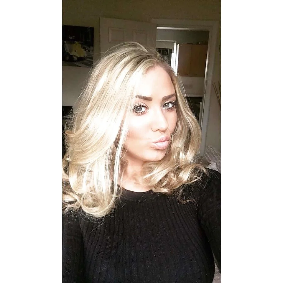 Rachel UK Pouting Cunt Slag image 6