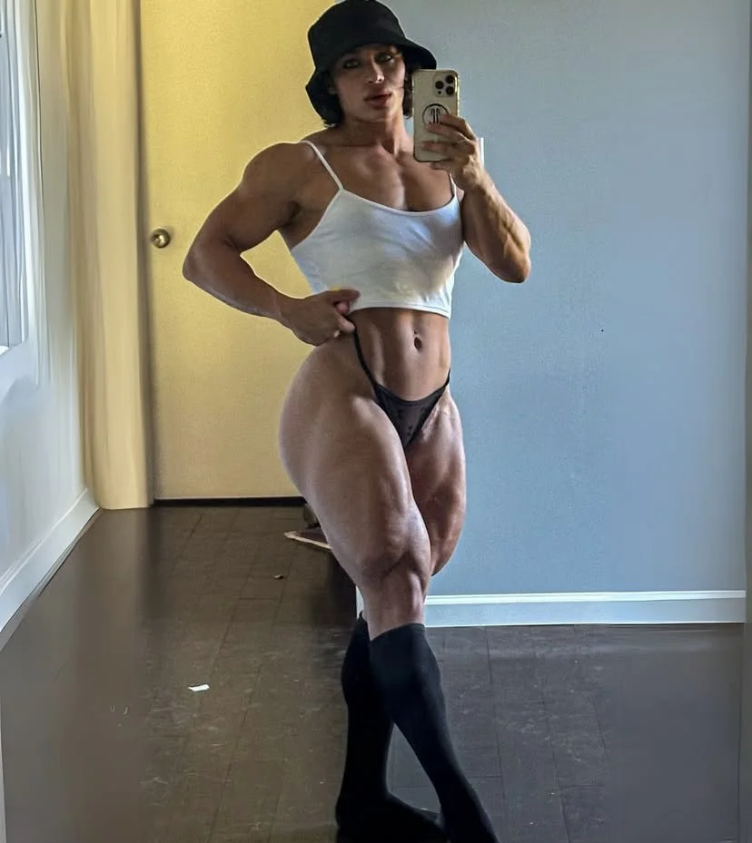 Fully developed big girls are top tier to me image 21