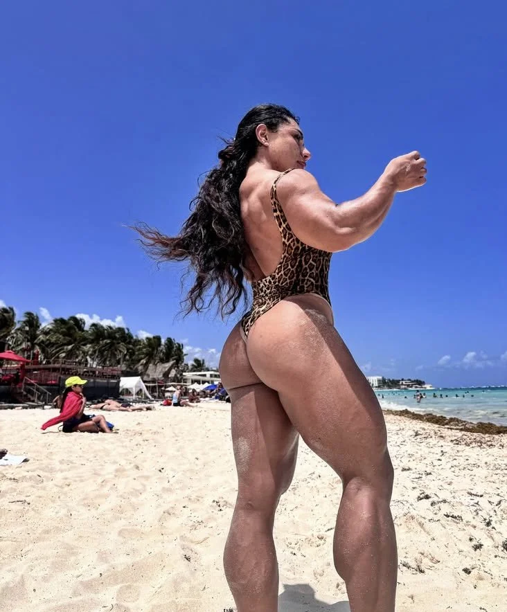 Fully developed big girls are top tier to me image 5