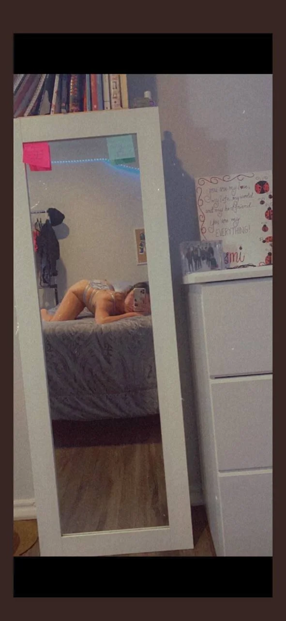Exposing Esmi image 4