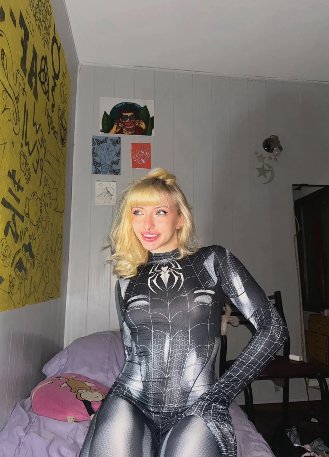 Want me to have my creamy spider web on you main image