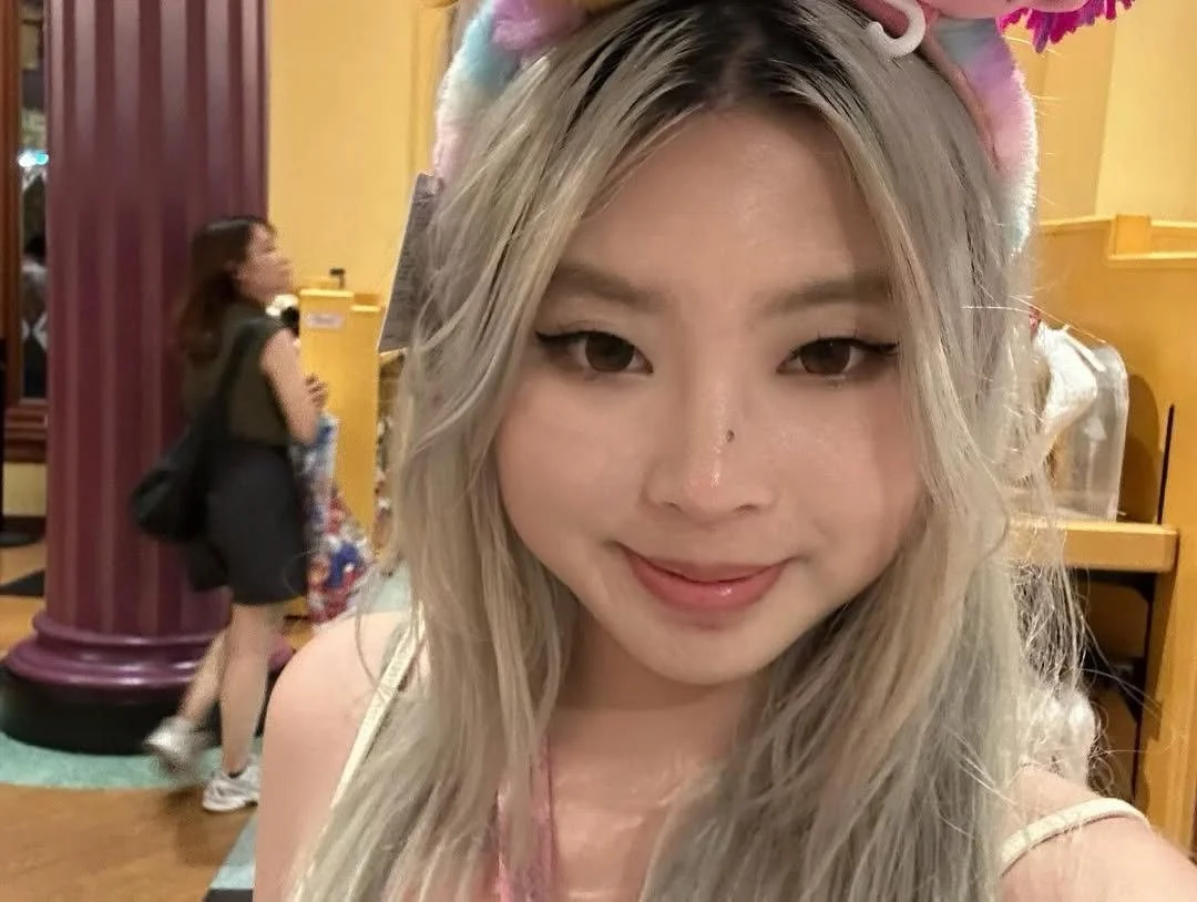 Chinese cute slut image 3
