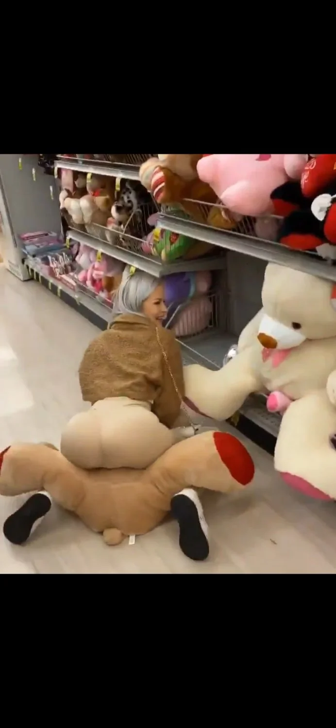 Damn who is this hottie riding her teddy 🥵🍑🔥 image 4