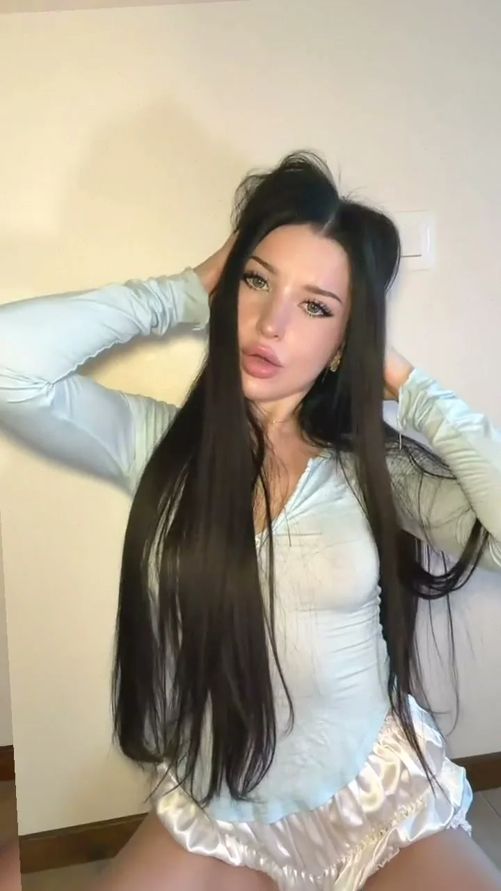 🔞 Hot petite perky tits nude stripping naked pussy 😈🍑 Check OF now main image