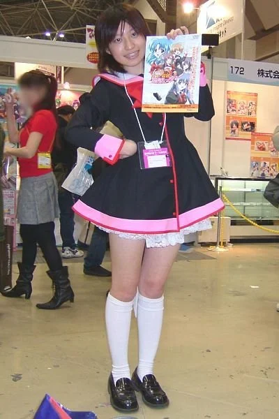 Japanese amateur cosplay girl Makoto 6-8 image 2