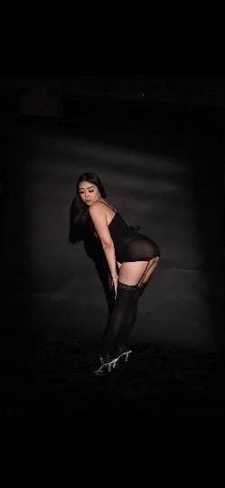 Asian escorts image 3