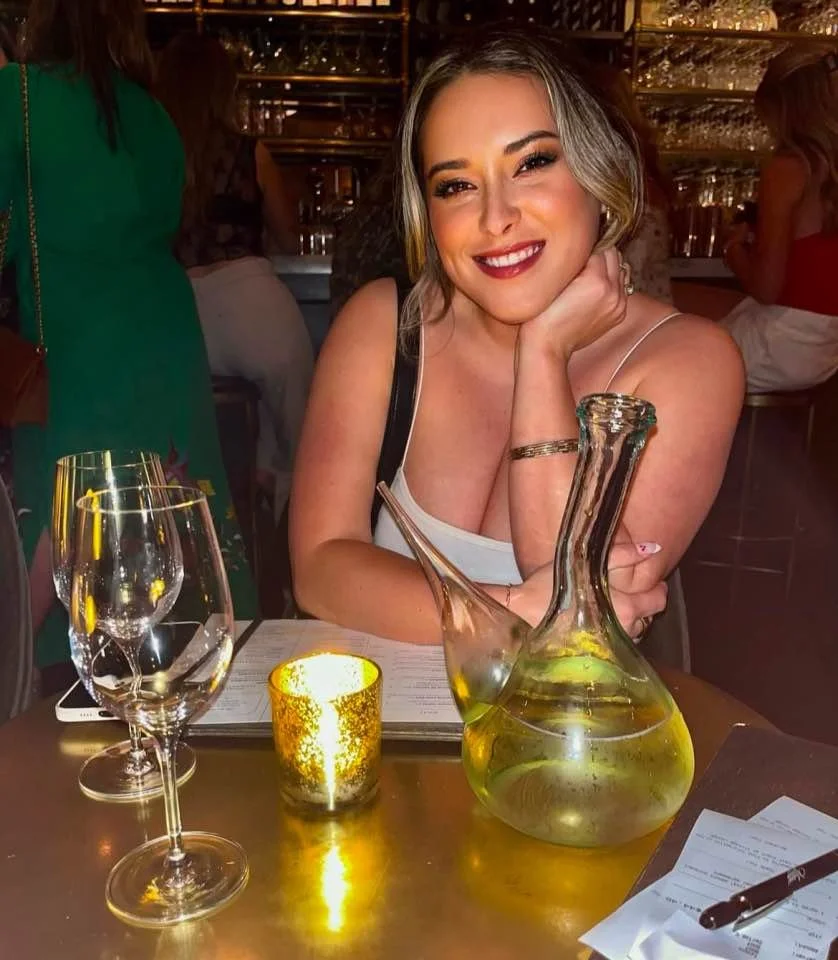 Busty irl slut, Ashley image 3