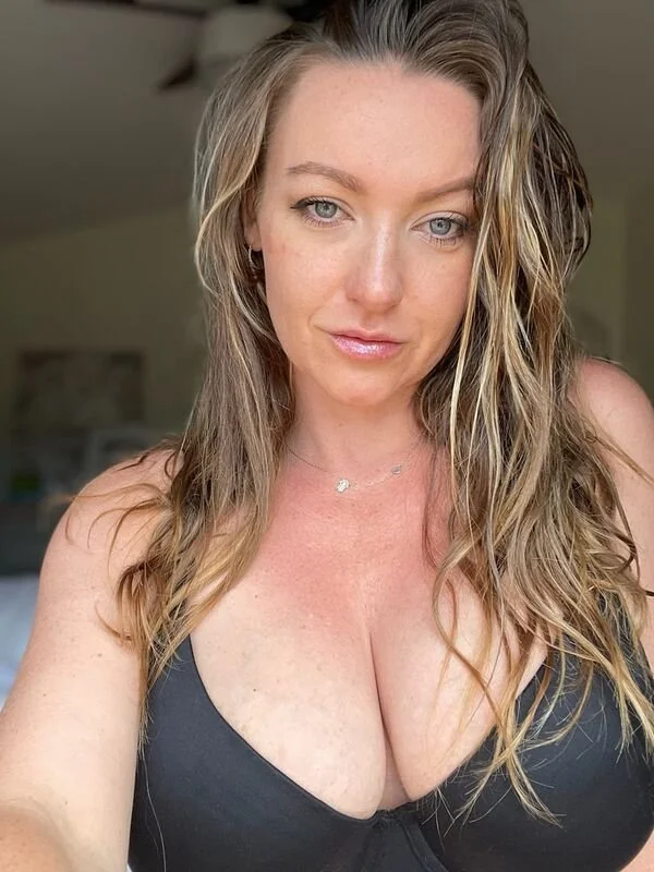 Beautiful big tit blonde milf image 25