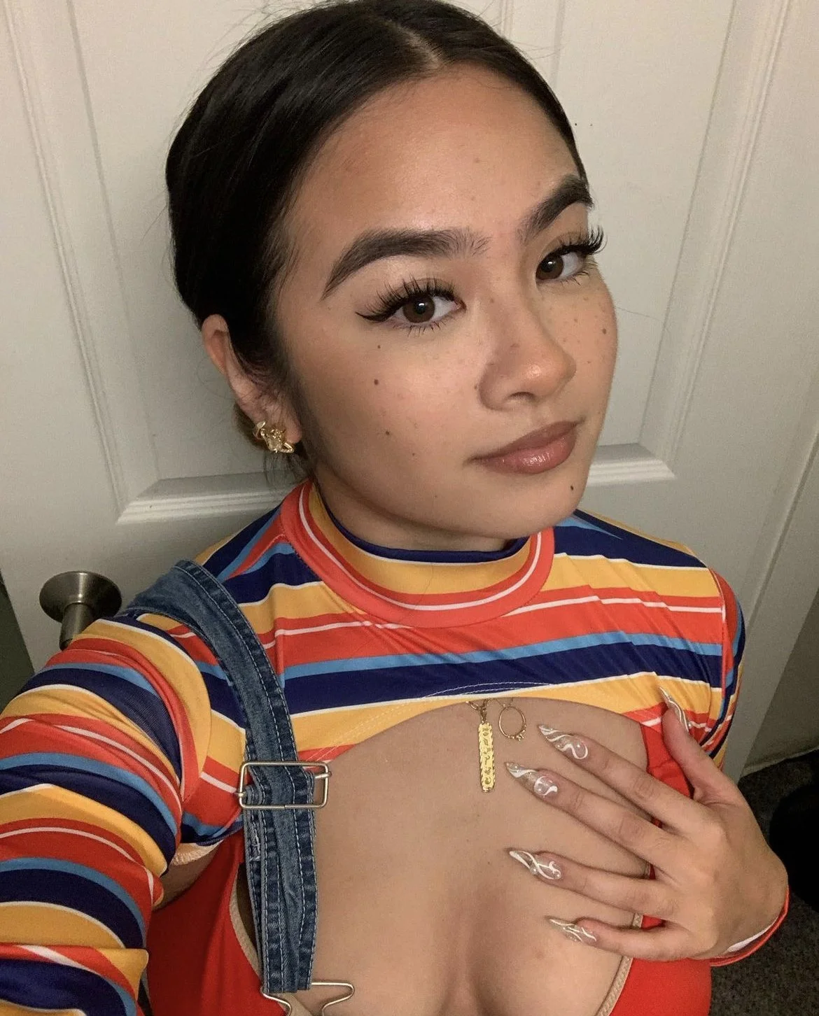 cute blonde abg asian amateur baddie leaked image 3