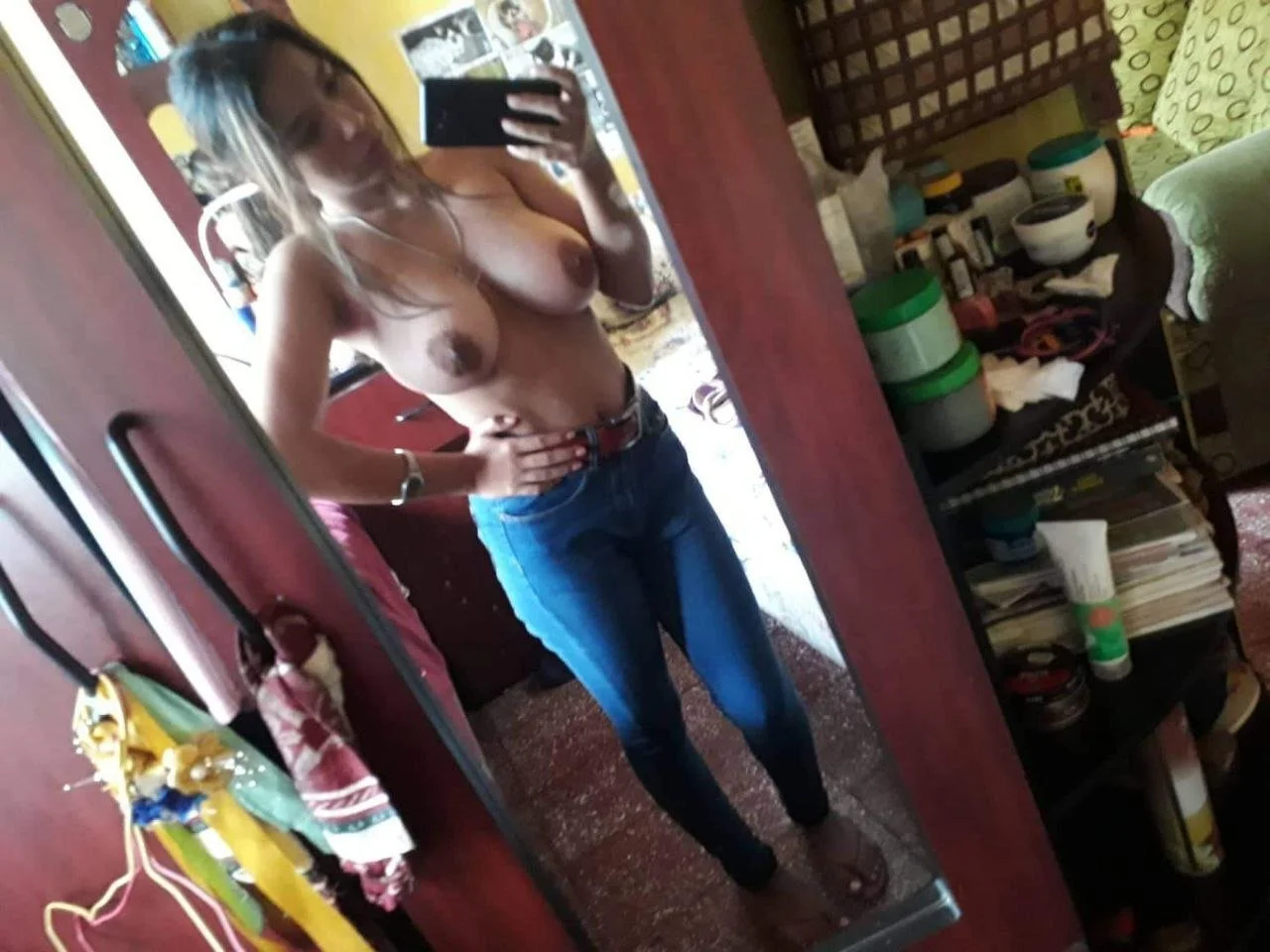 Latina whore 🥵 image 3