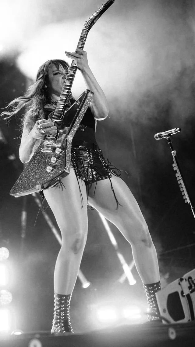 Lzzy Hale 9 image 42