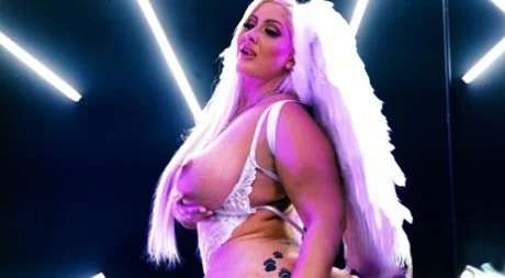 MZ DANI🍑 image 10